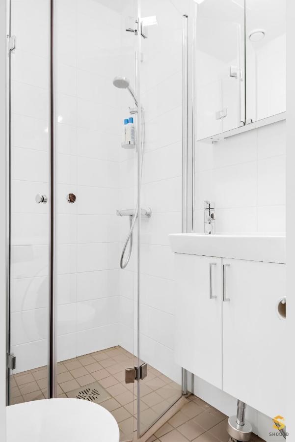 Wehost Bright And Central 1Br For Four Travellers ヘルシンキ エクステリア 写真